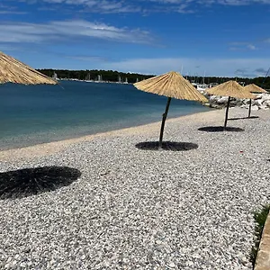 By The Sea , Pula Croatie